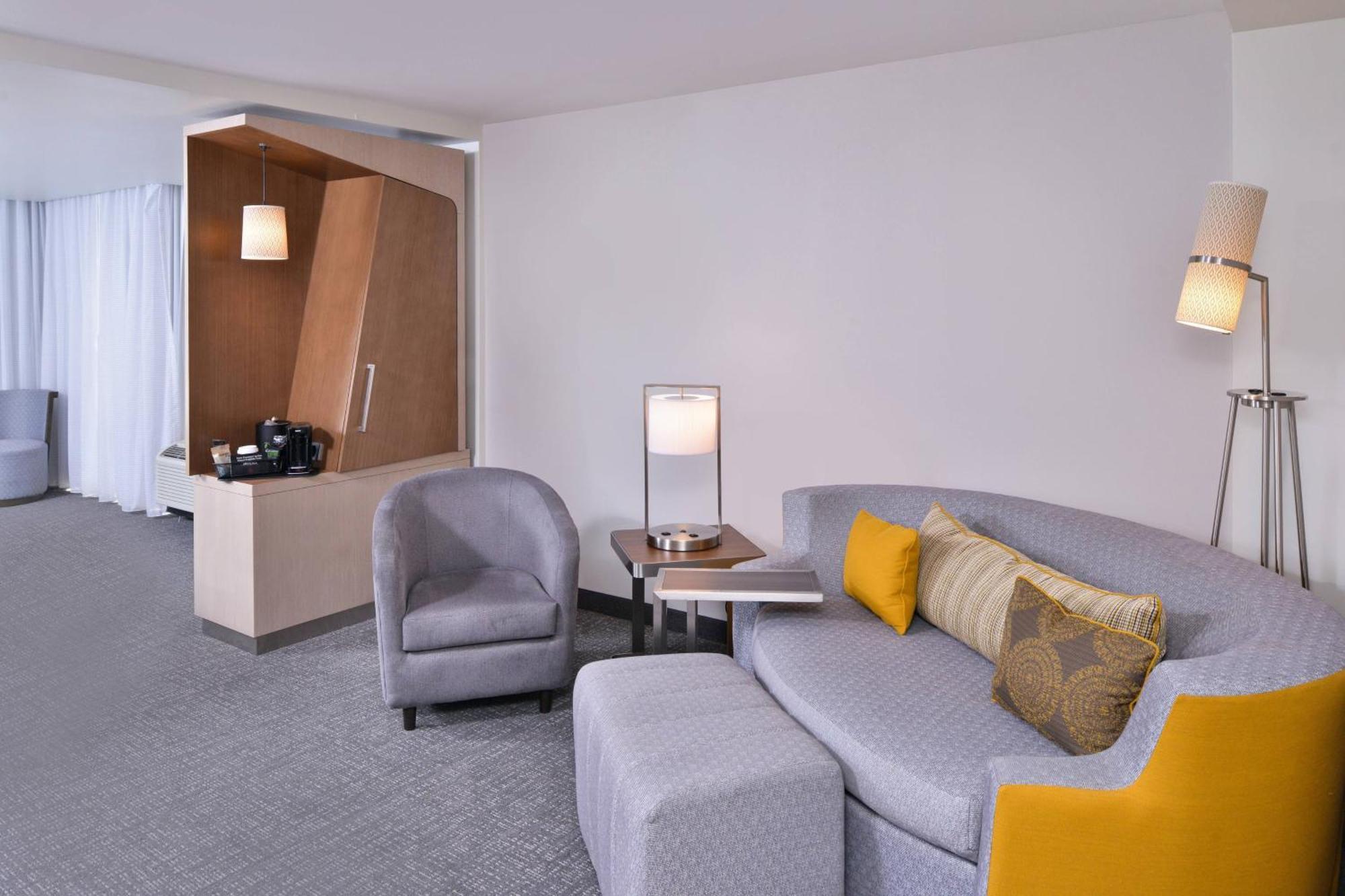 Courtyard By Marriott Columbus Grove City Εξωτερικό φωτογραφία