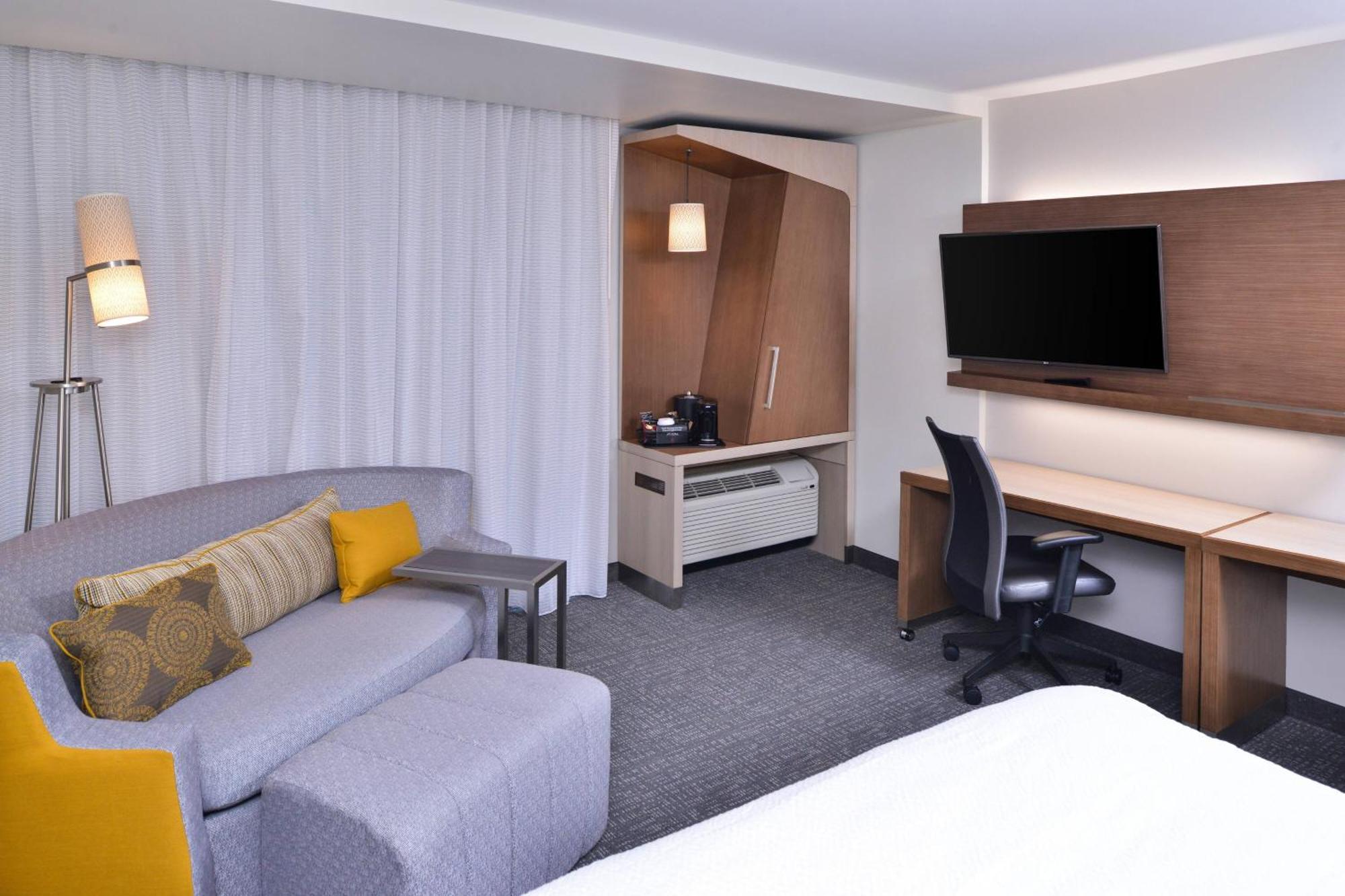 Courtyard By Marriott Columbus Grove City Εξωτερικό φωτογραφία